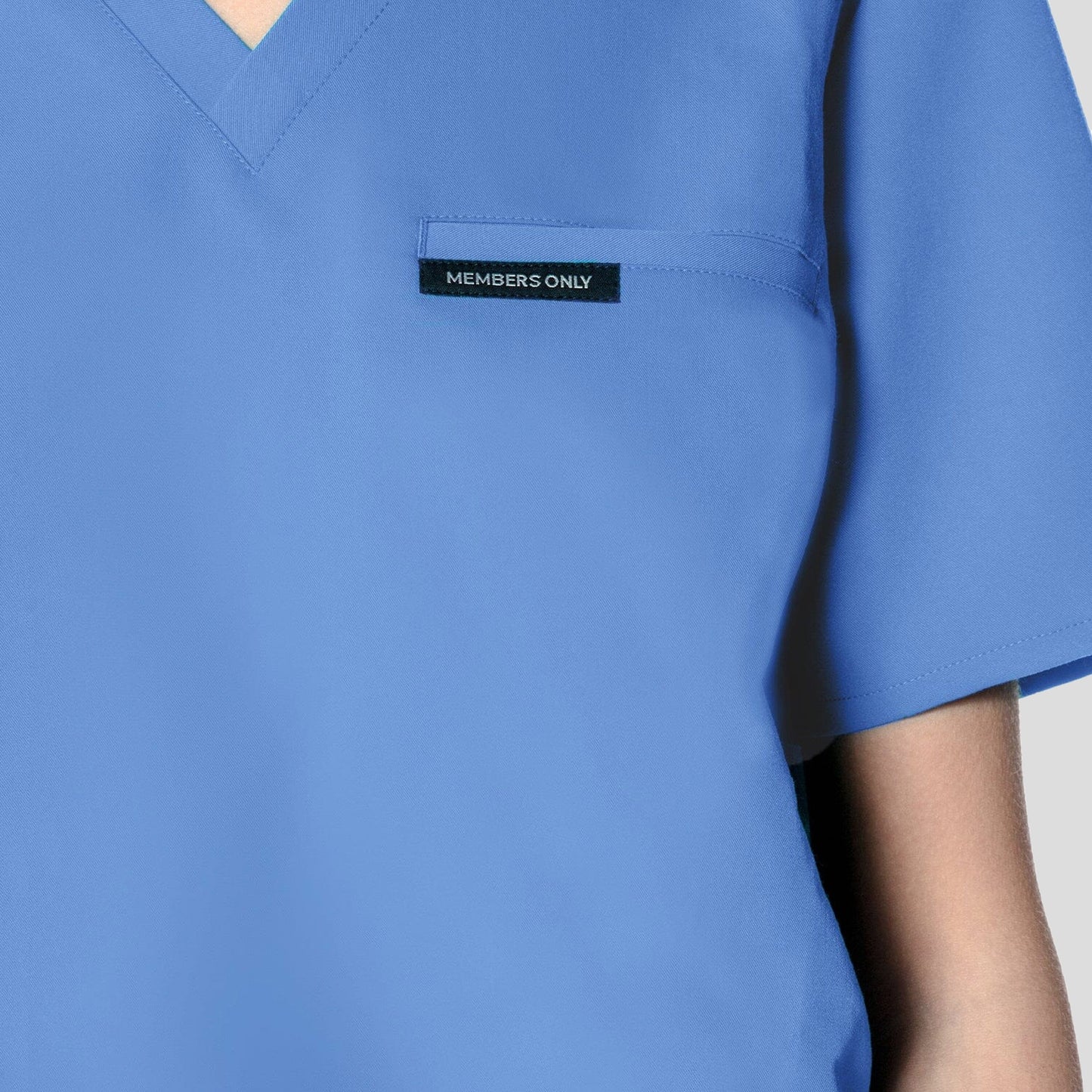 Bari 1-Pocket Scrub Top