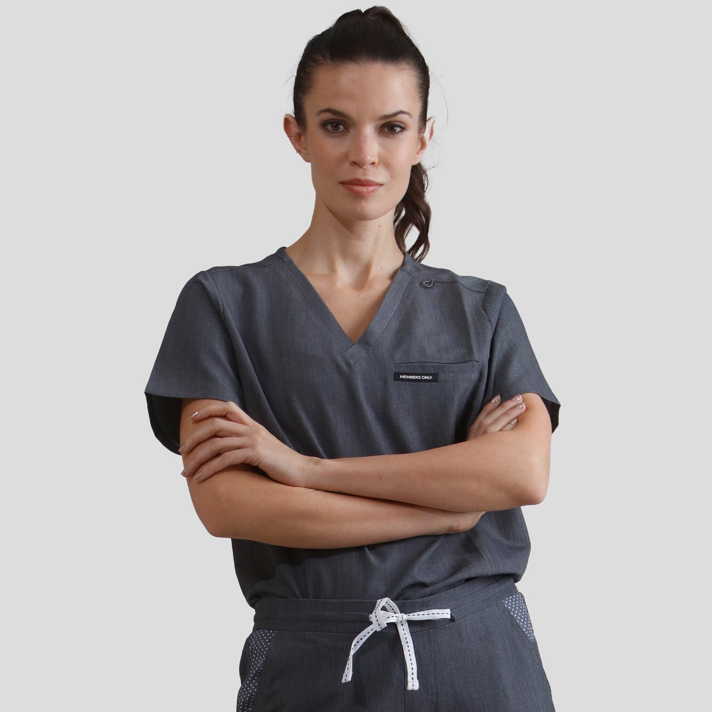 Bari 1-Pocket Scrub Top